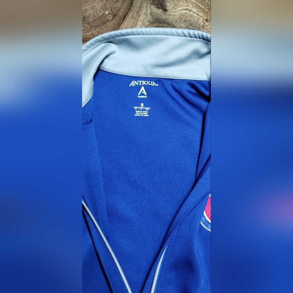 Women's Chicago Cubs Antigua Royal Logo Generation, Full-zip Jacket Size(S) - Picture 9 of 12